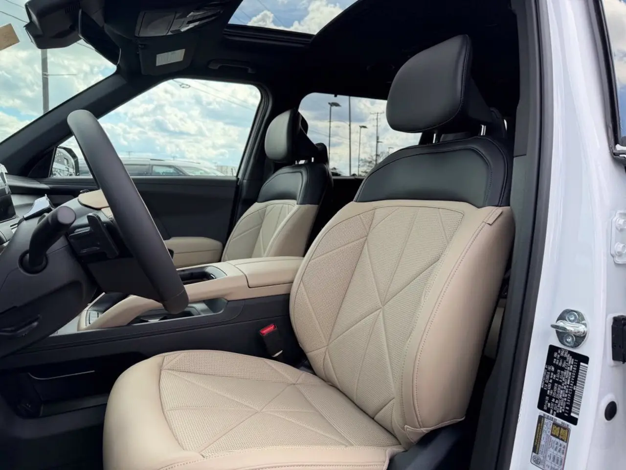 2027 Kia Telluride Hybrid EX, photo 2